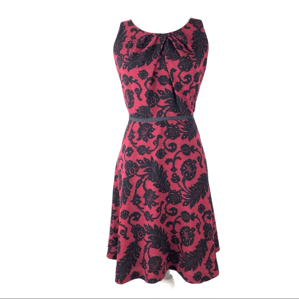 Ann Taylor dress 6 sleeveless floral paisley swing